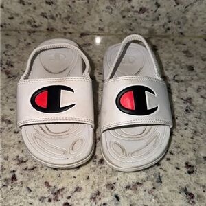 Champion toddler boy size 9 slip on sandal
